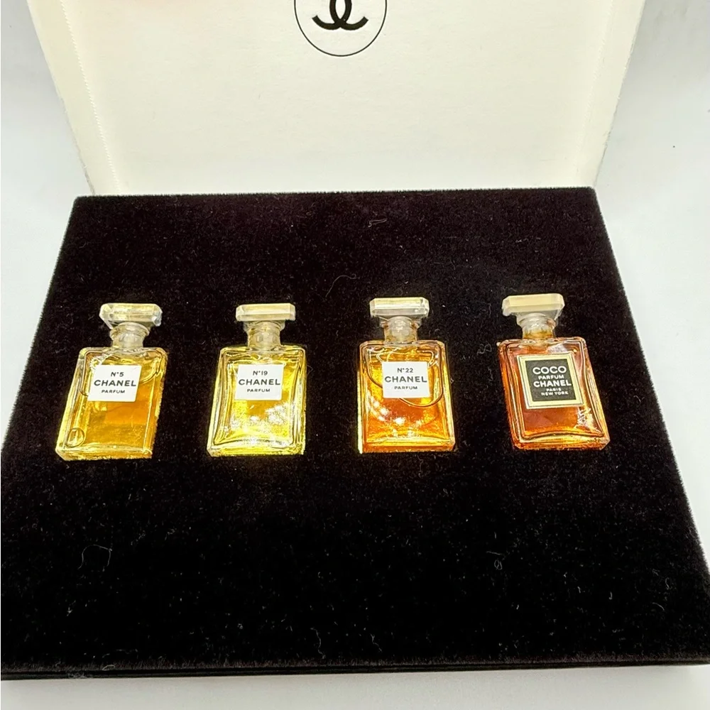 Chanel Opened  4 ml Mini Parfum Set #5, #19, #22 & Coco with Original Box - Picture 2 of 5